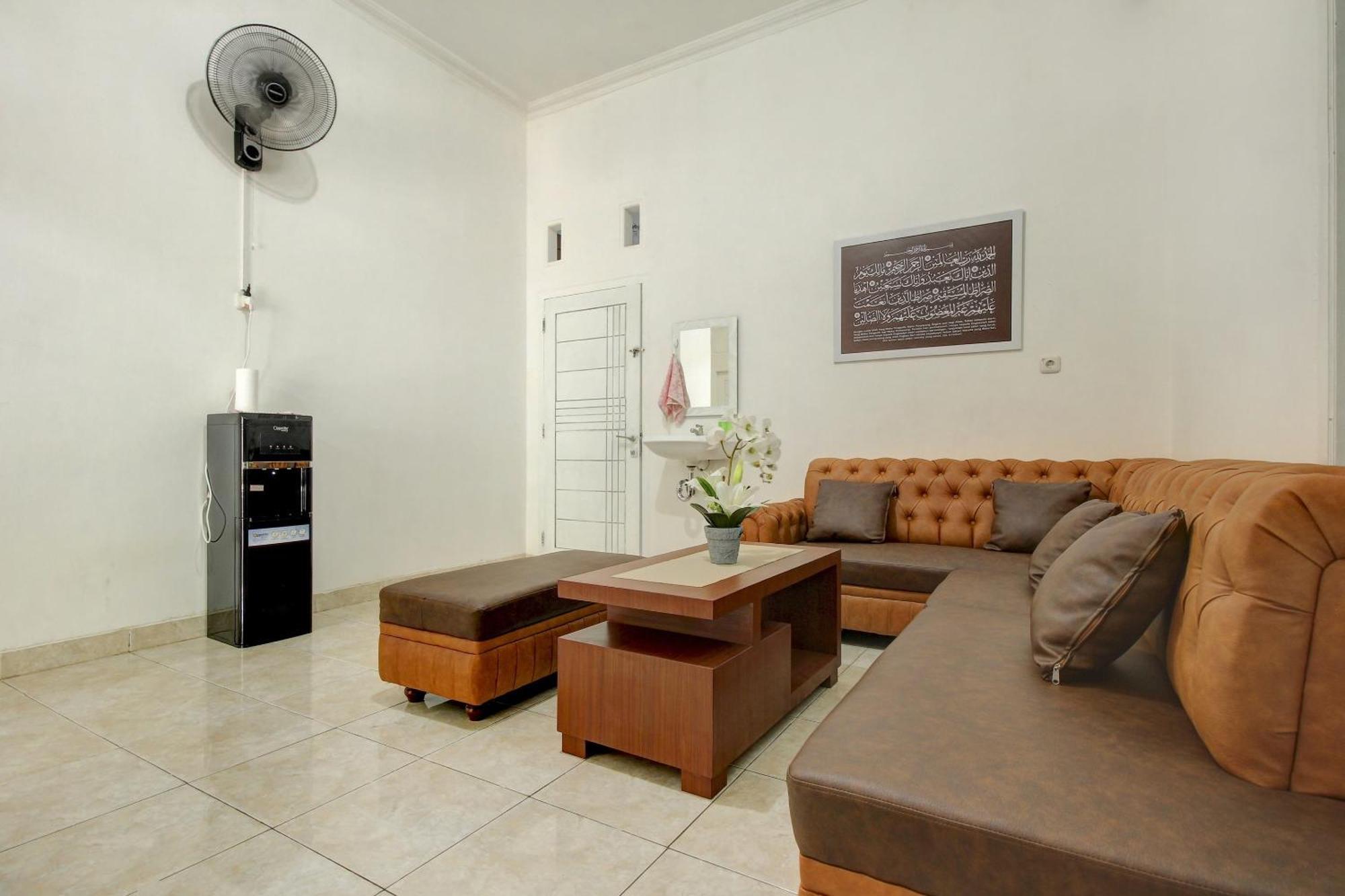 Oyo Life 3415 Penginapan Wimane Palembang Exteriér fotografie