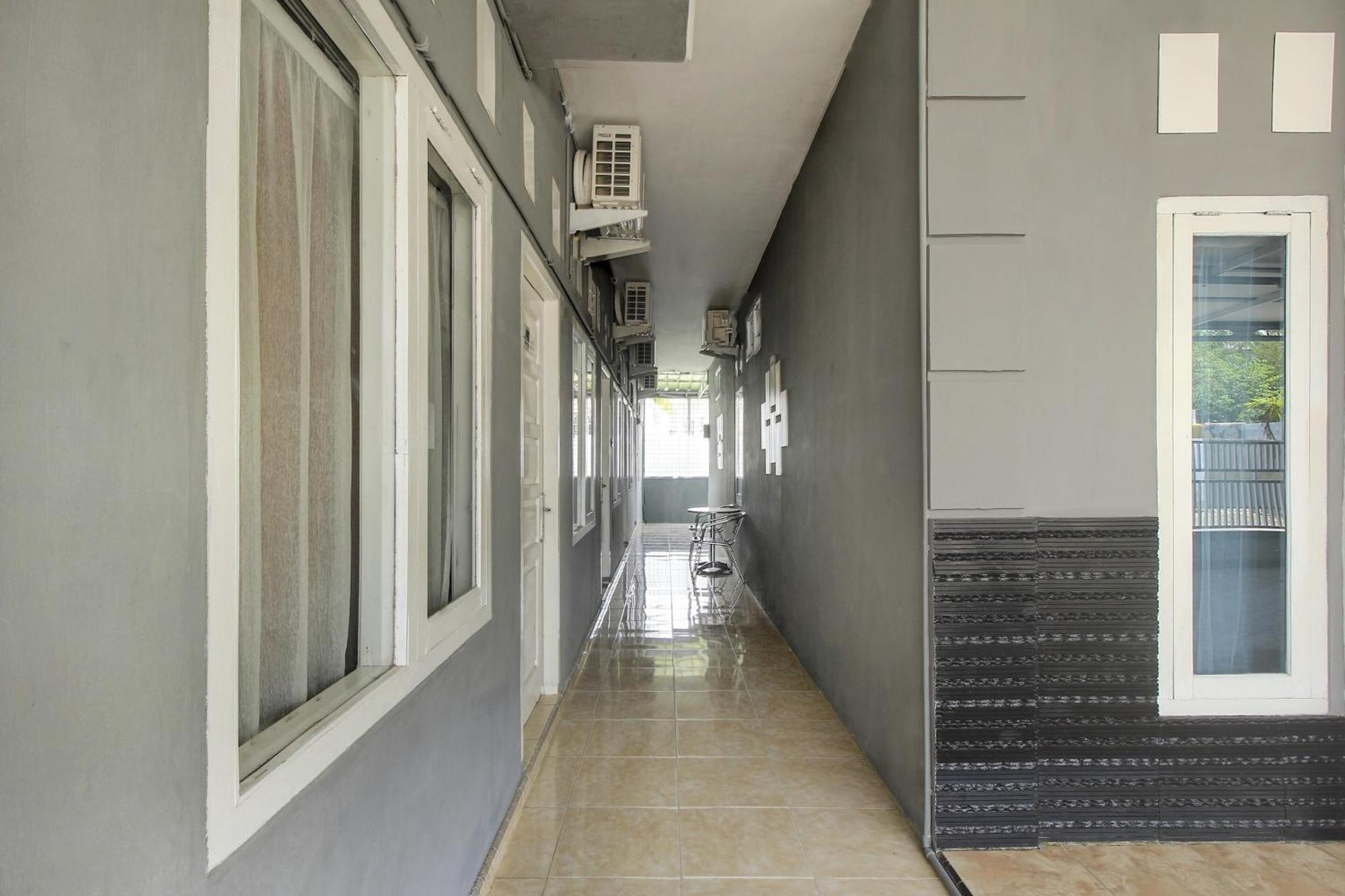 Oyo Life 3415 Penginapan Wimane Palembang Exteriér fotografie