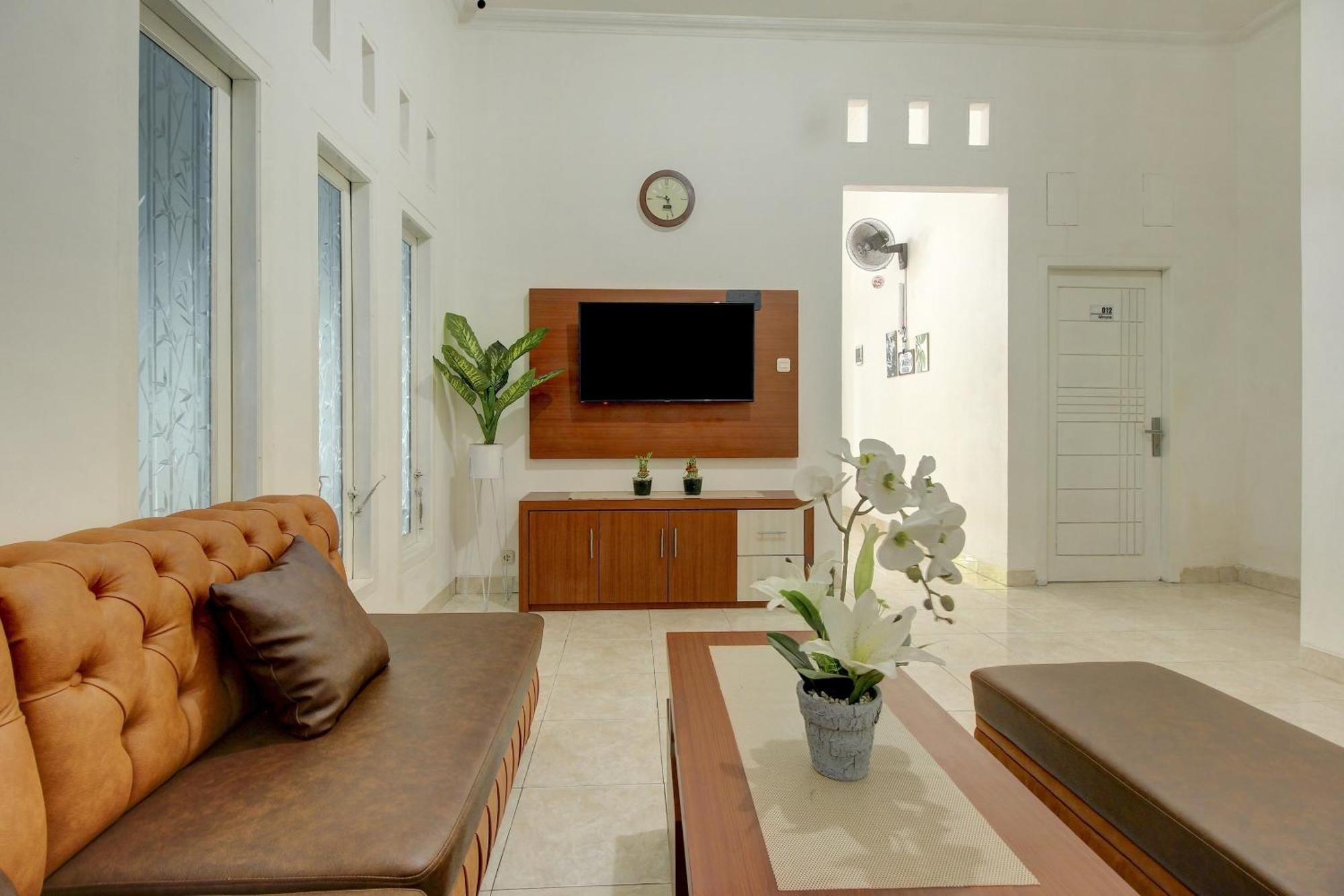 Oyo Life 3415 Penginapan Wimane Palembang Exteriér fotografie