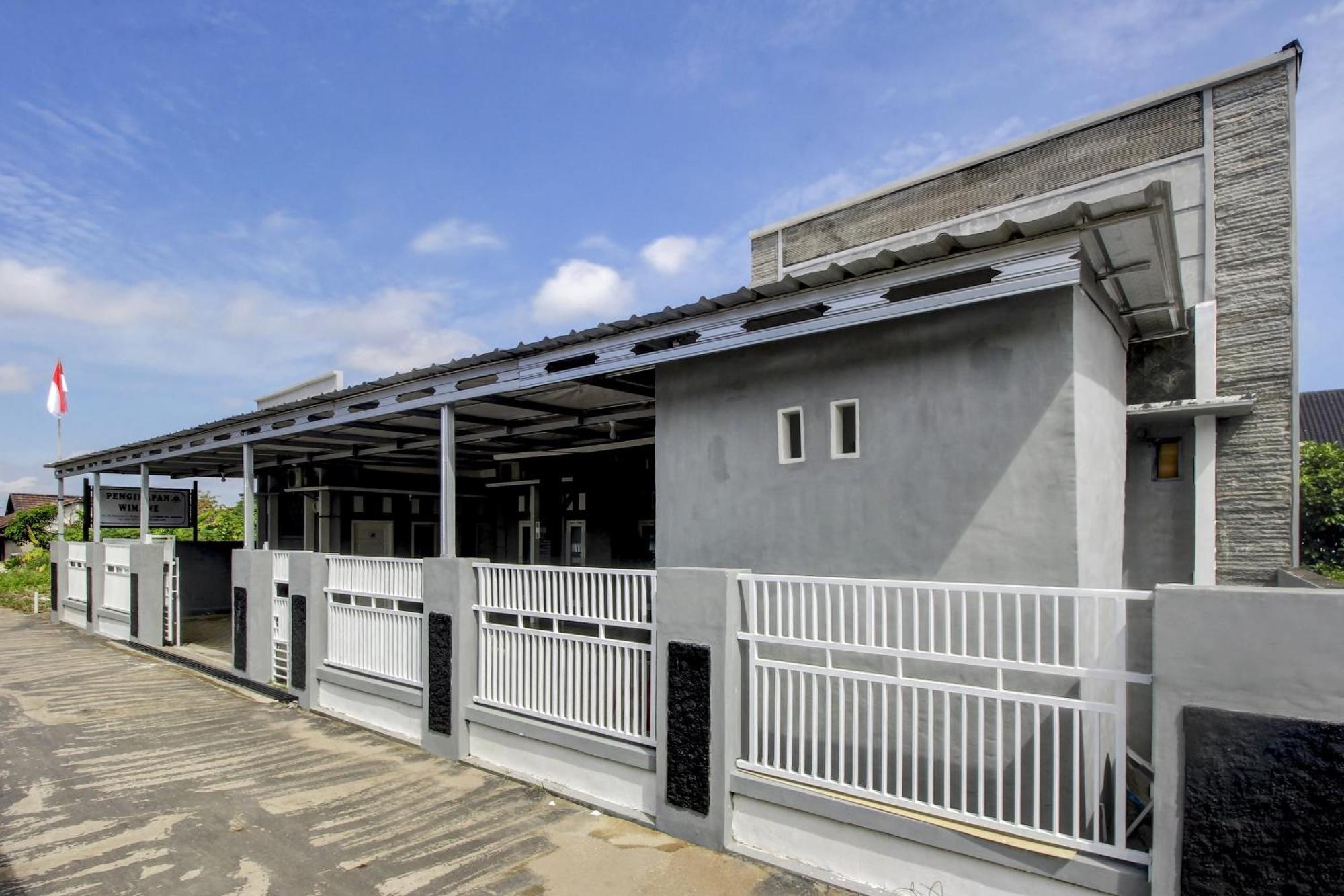 Oyo Life 3415 Penginapan Wimane Palembang Exteriér fotografie